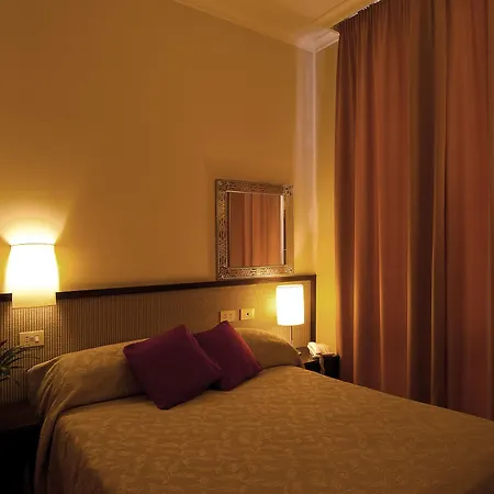 Novecento מלון 3*