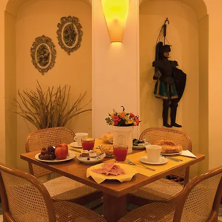 نوفيتشنتو 3*