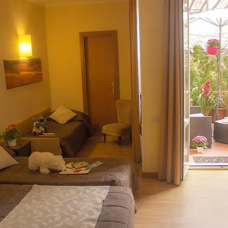 نوفيتشنتو فندق